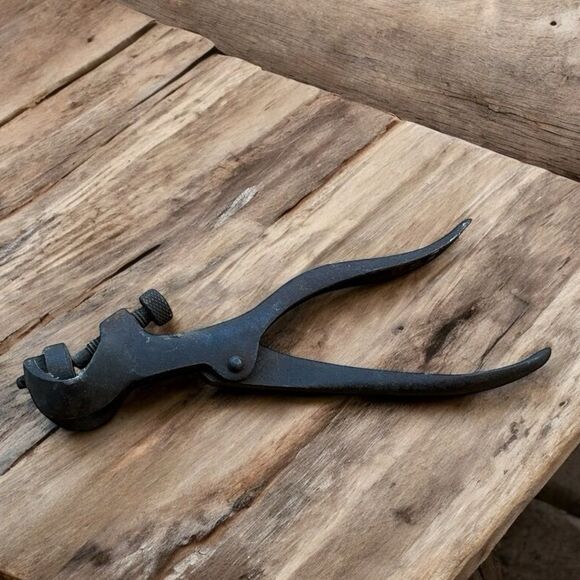 Morrill’s Saw Set Tool | Antique Woodworking Tool | Collectible Hand Tool - Picture 1 of 7